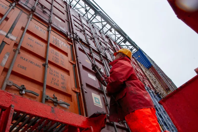 Inspection Roulette: Why Container Cleanliness Has Become the Customs Clearance Variable No US Importer Can Afford to Ignore